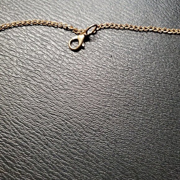 🚨Gold Tone Wired Heart Y2K Necklace - Picture 2 of 3